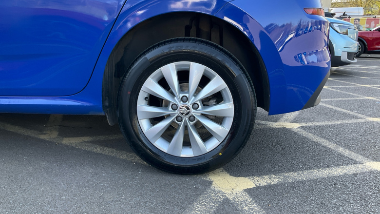 Skoda Kamiq 1.0 TSI 95 S 5dr Petrol Hatchback